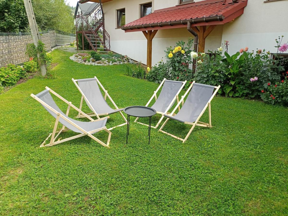 Hortensjowy Zakatek W Pieninach Sromowce Wyzne Luaran gambar