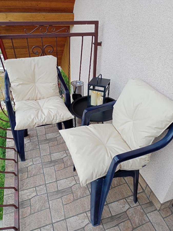 Hortensjowy Zakatek W Pieninach Sromowce Wyzne Luaran gambar