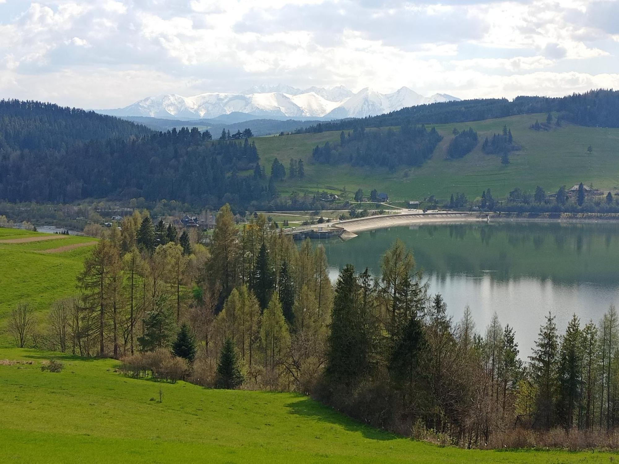 Hortensjowy Zakatek W Pieninach Sromowce Wyzne Luaran gambar